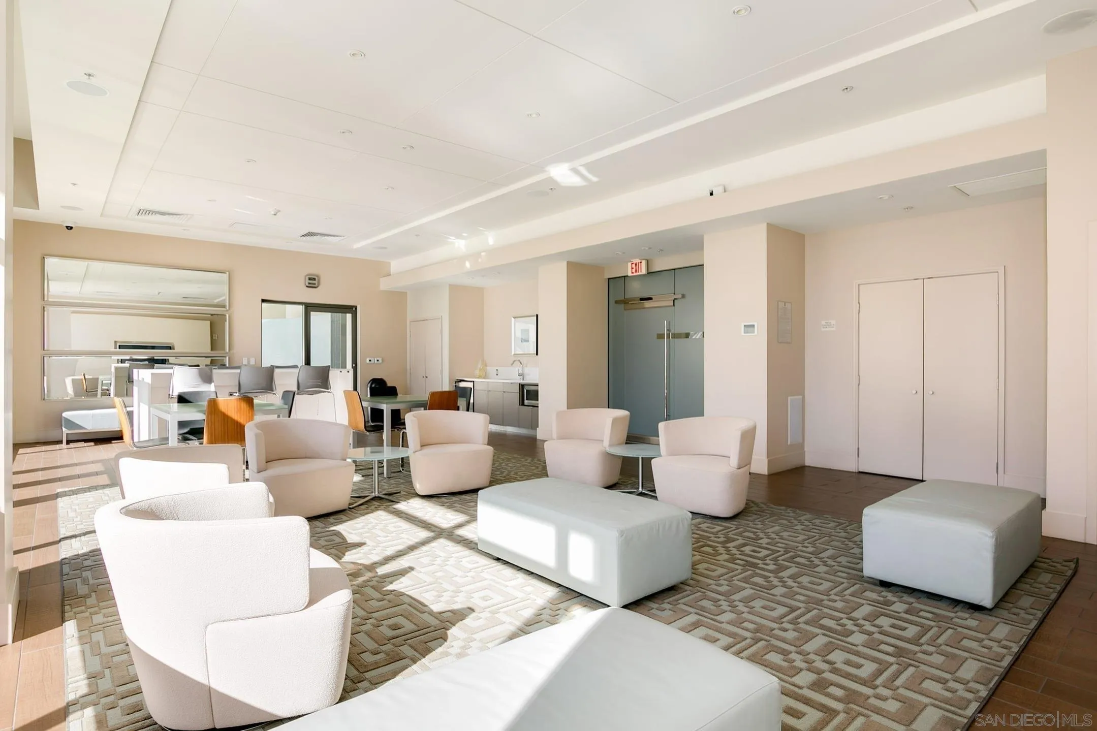 575 6th Ave Unit 1502