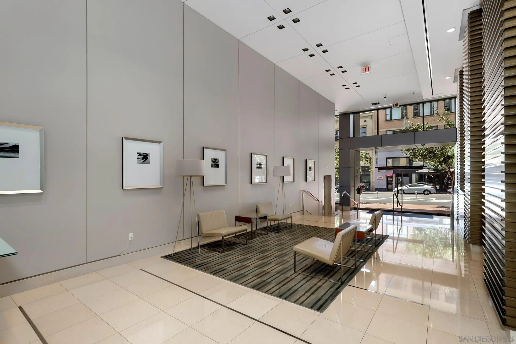 575 6th Ave Unit 1502