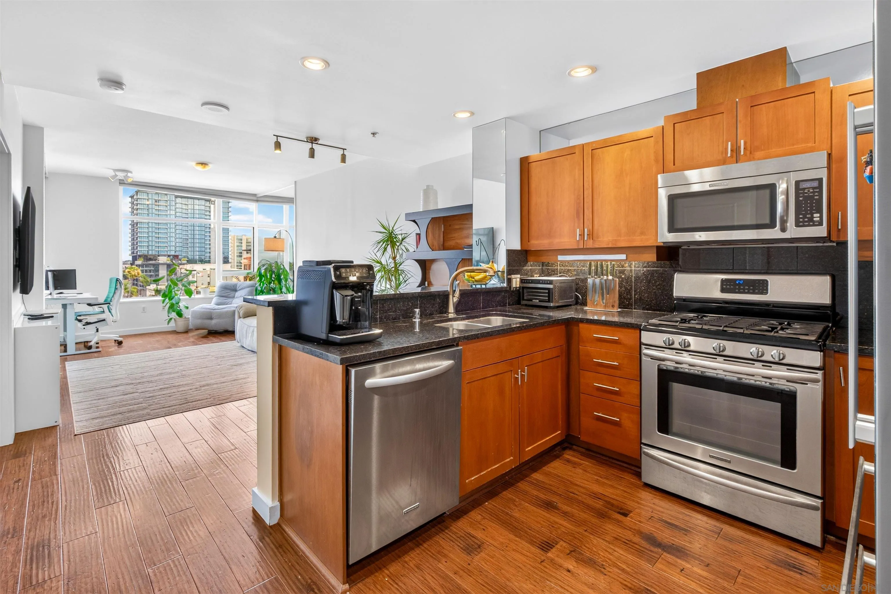 475 Redwood Street Unit 801