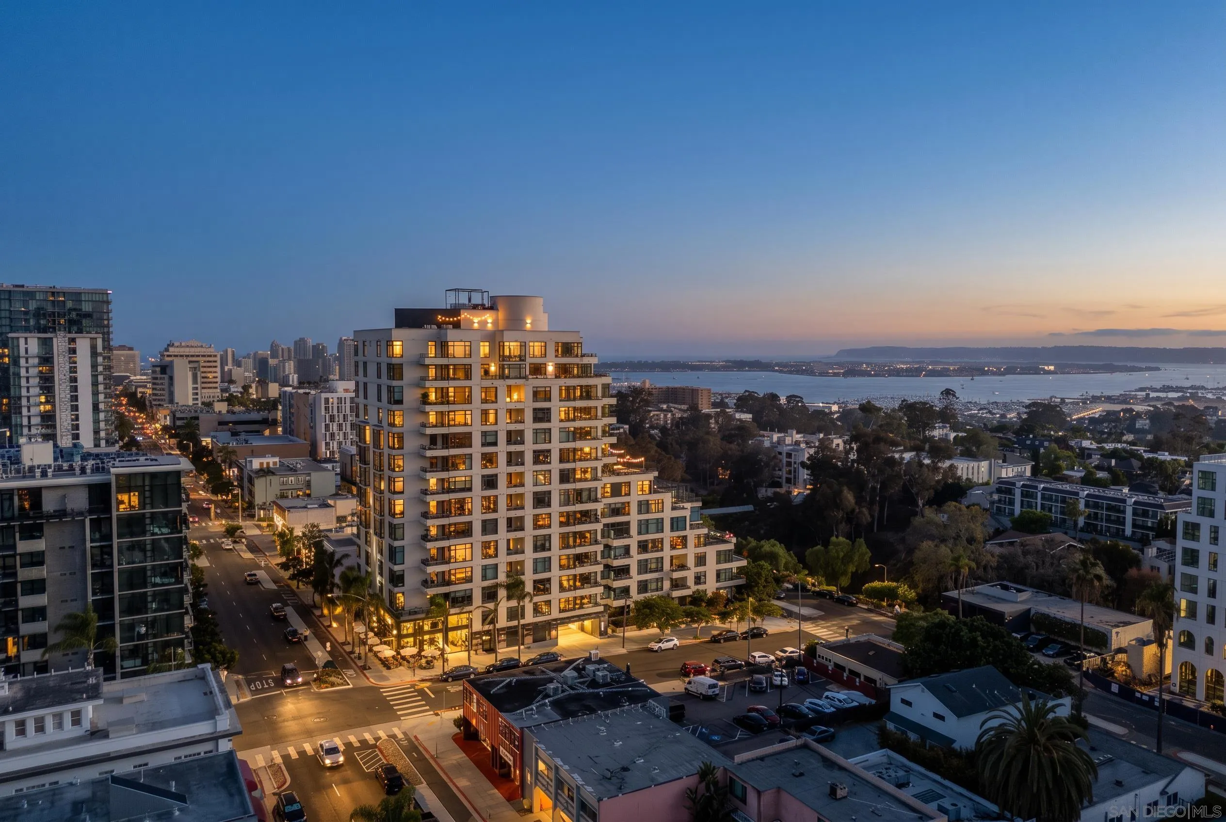 475 Redwood Street Unit 801