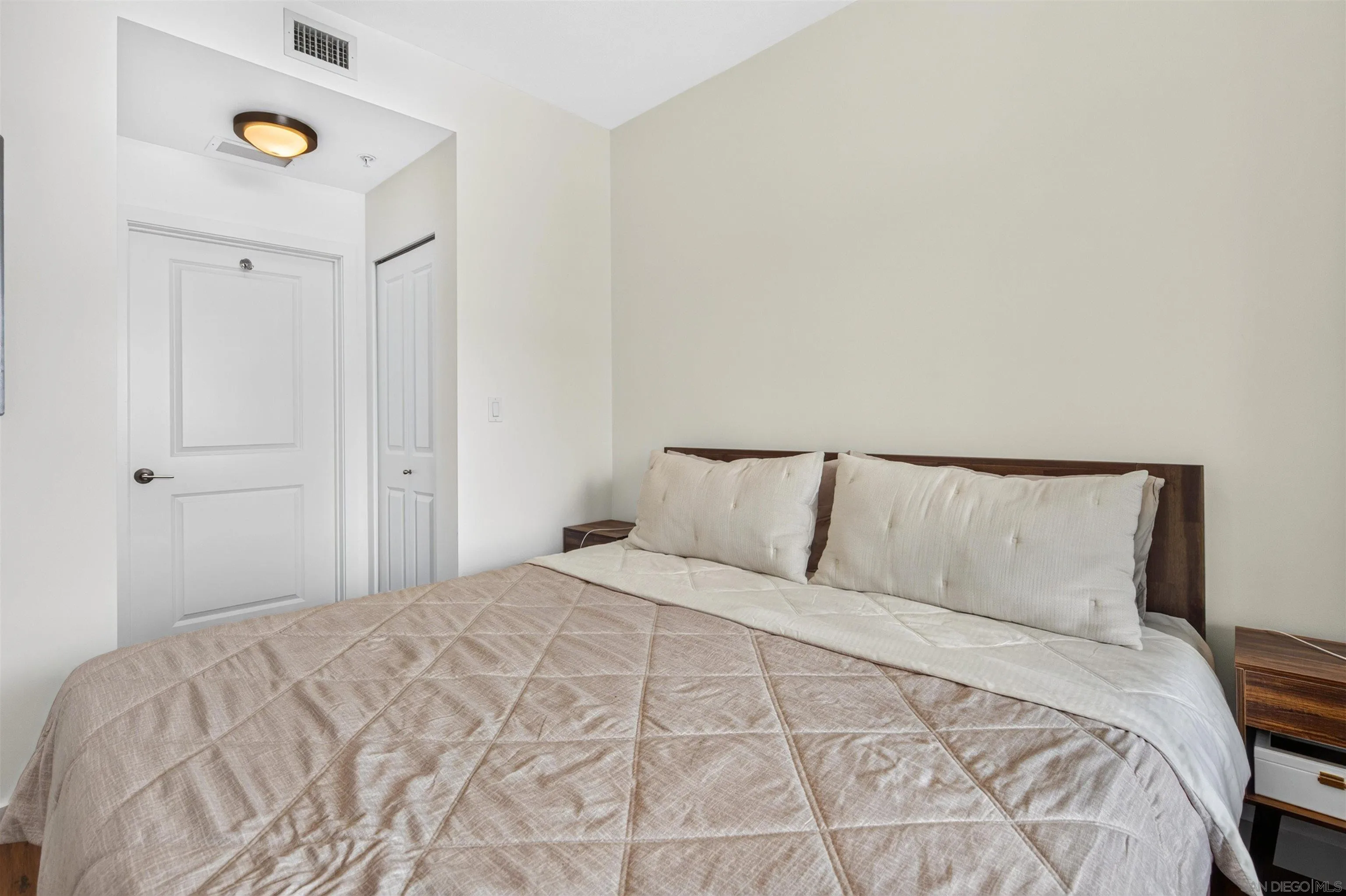 475 Redwood Street Unit 801