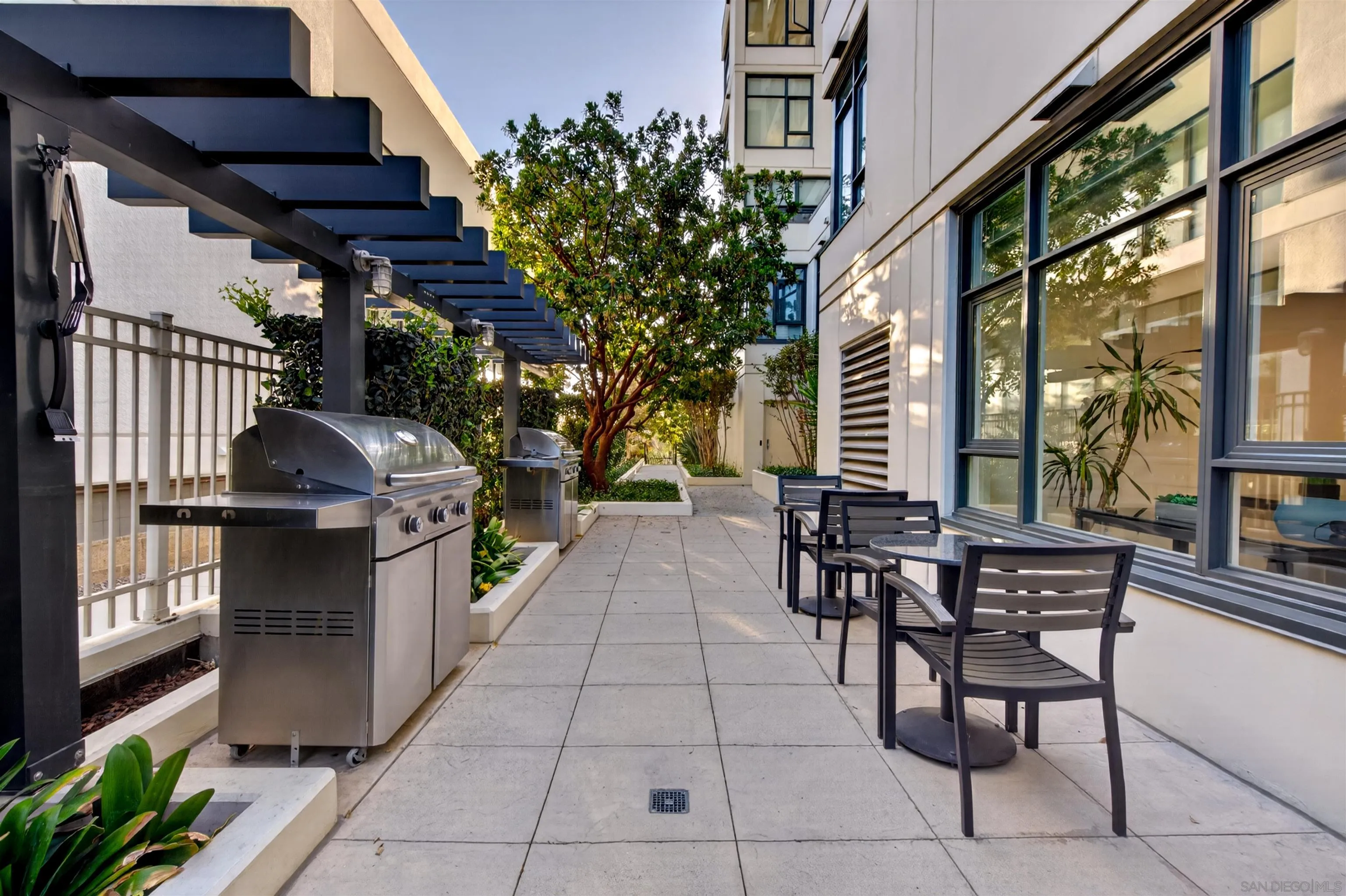 475 Redwood Street Unit 801
