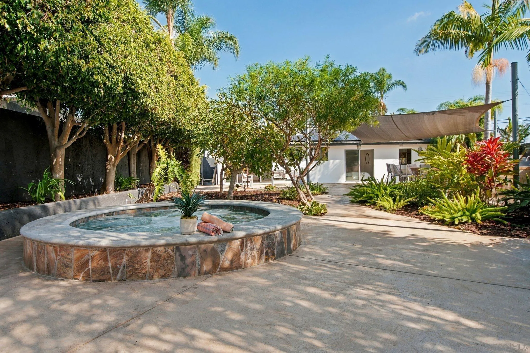 2582 Meadow Lark Drive