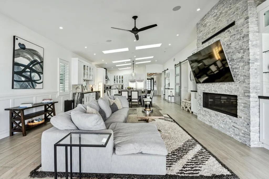 4230 Orchard Avenue