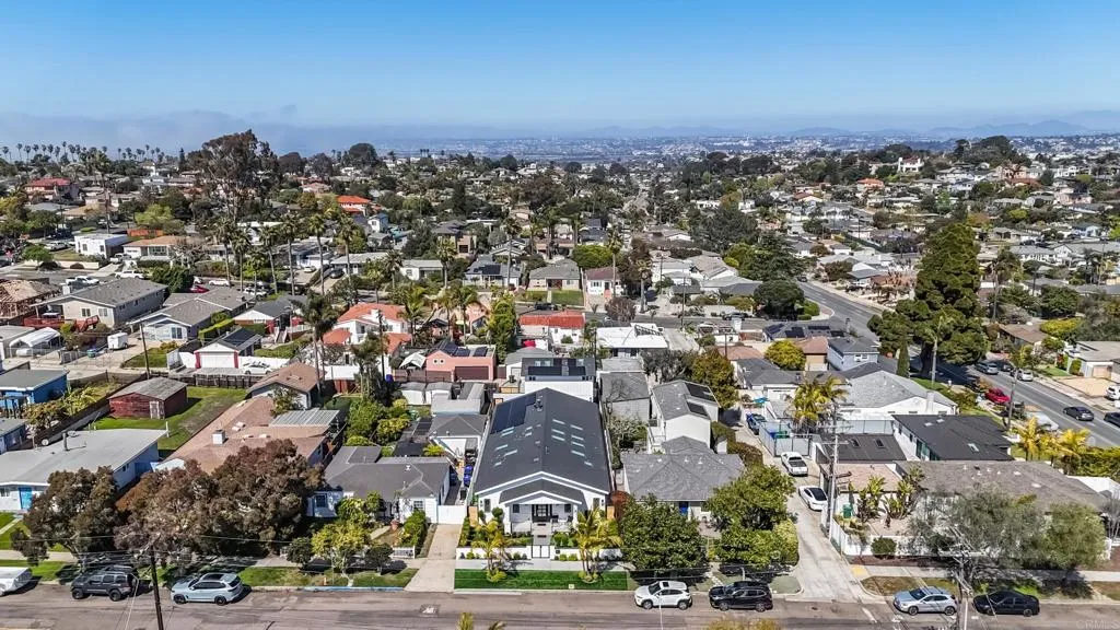 4230 Orchard Avenue