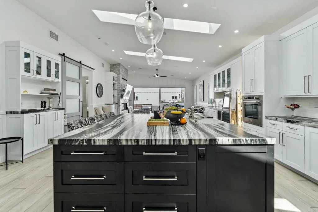 4230 Orchard Avenue