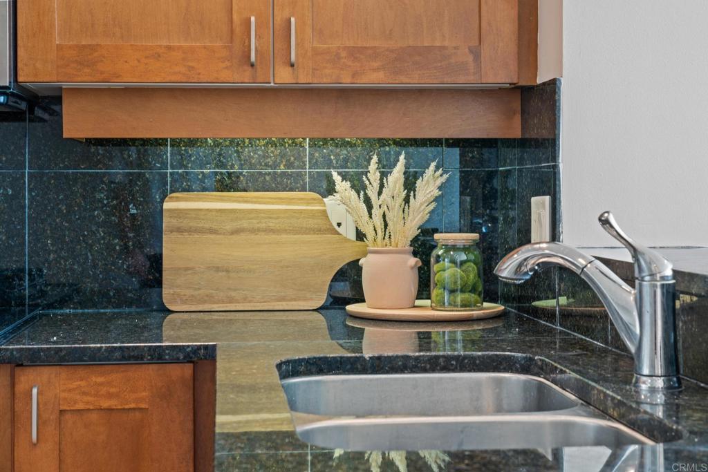 475 Redwood Street 604