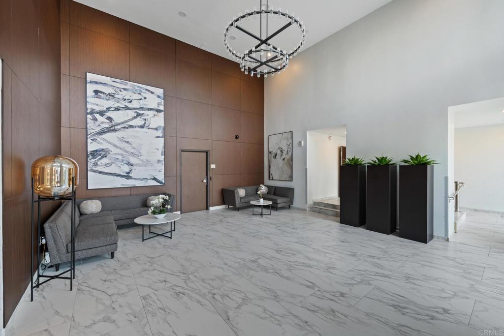 475 Redwood Street 604