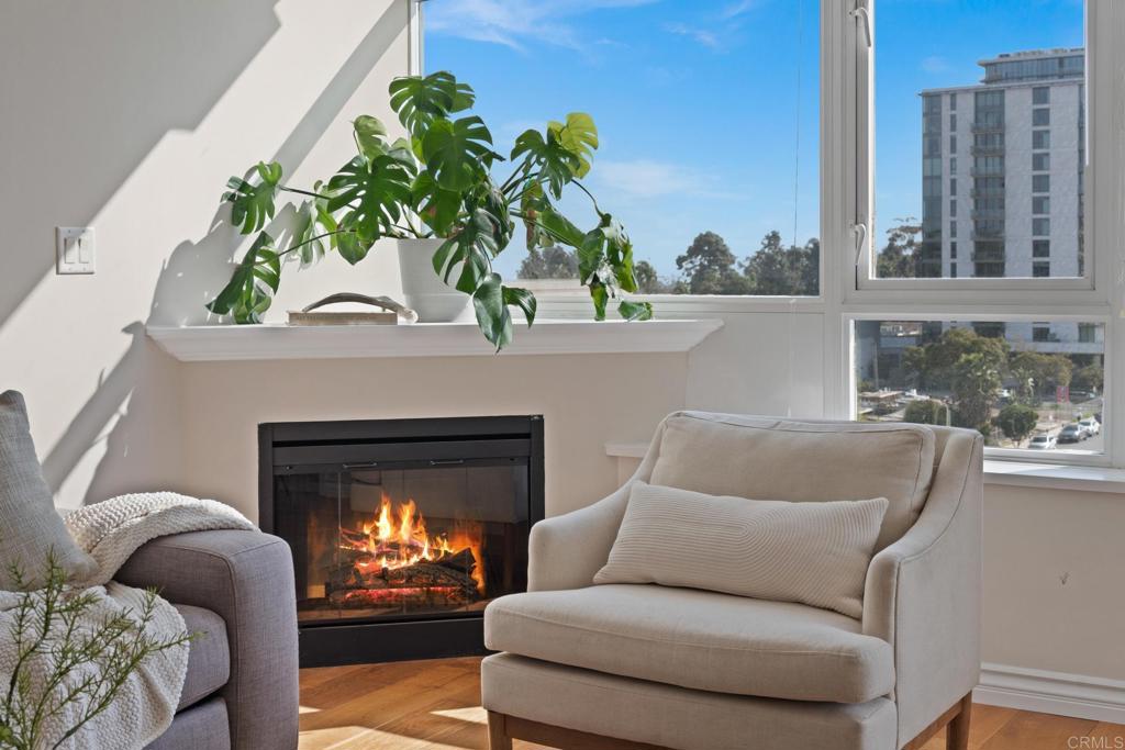 475 Redwood Street 604