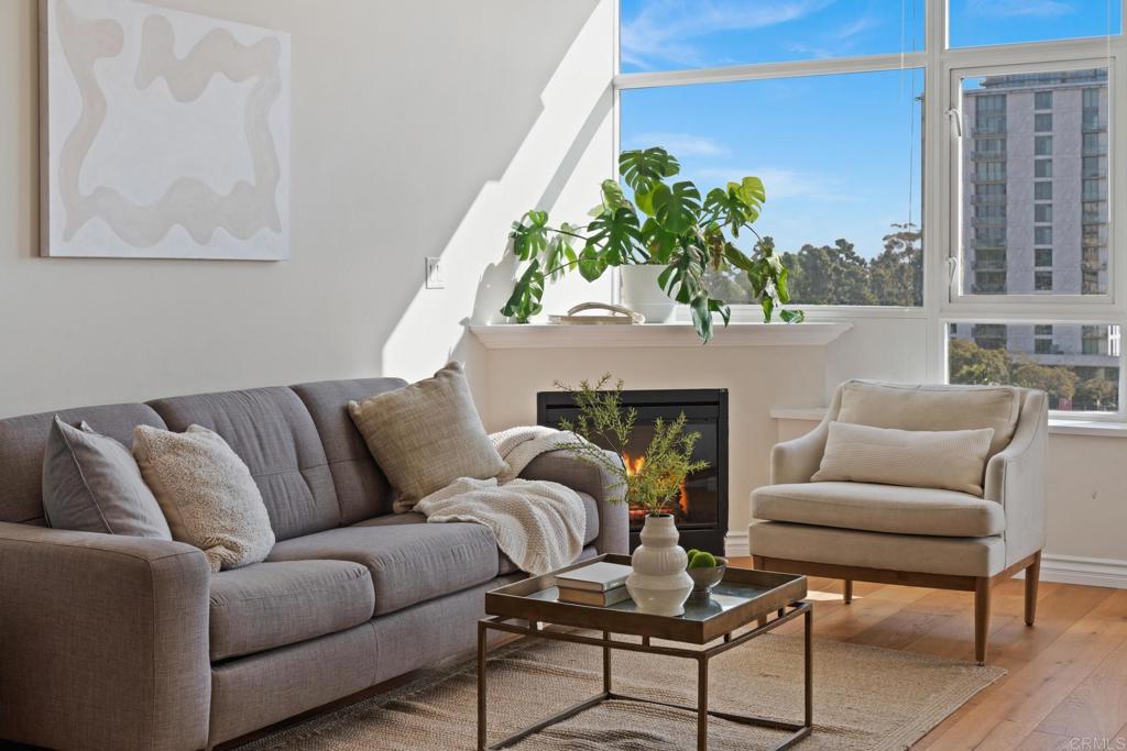 475 Redwood Street 604