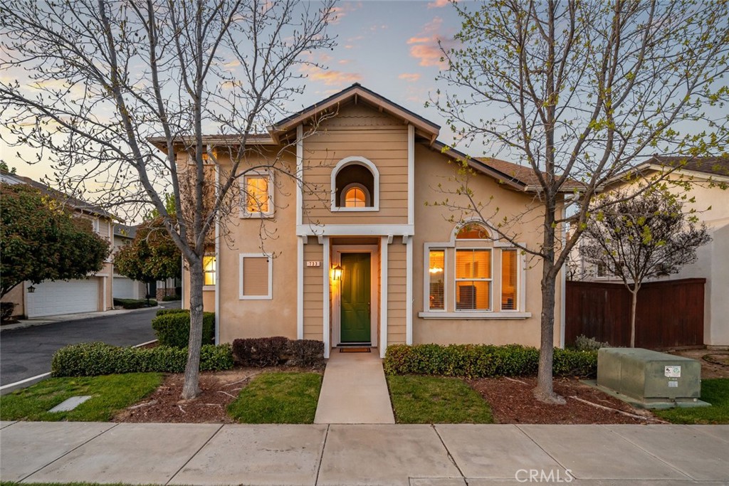 733 Cottage Lane