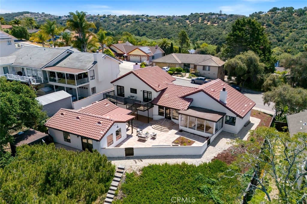 1027 Acorn Drive