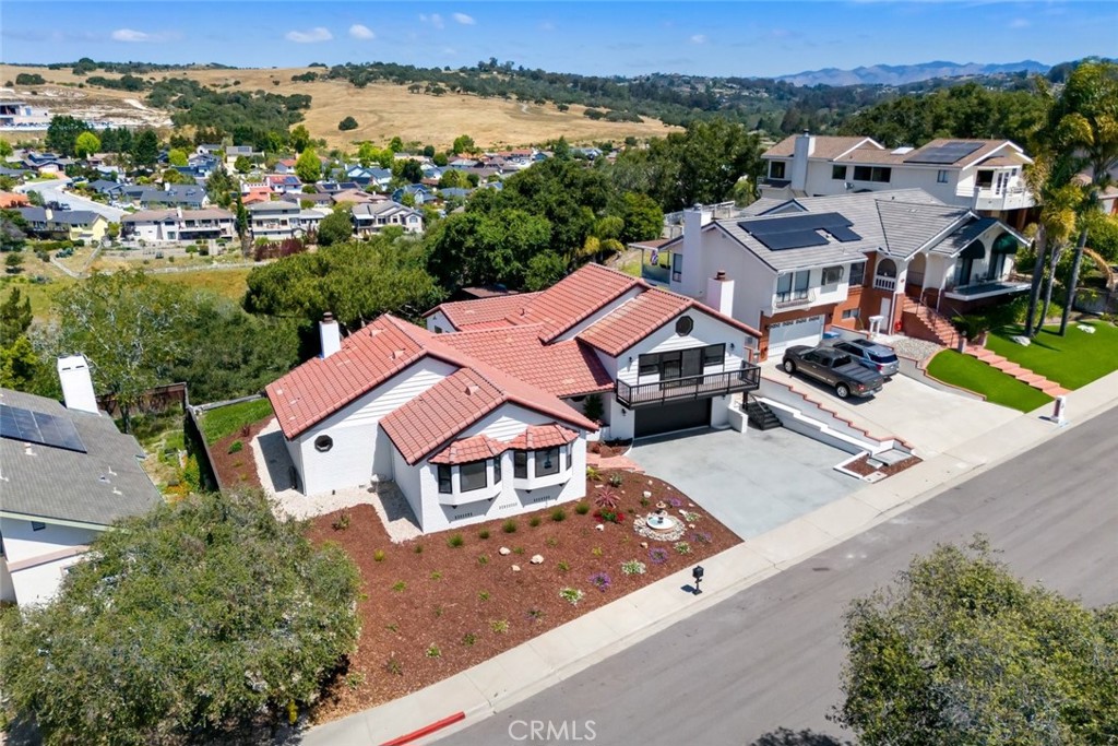 1027 Acorn Drive