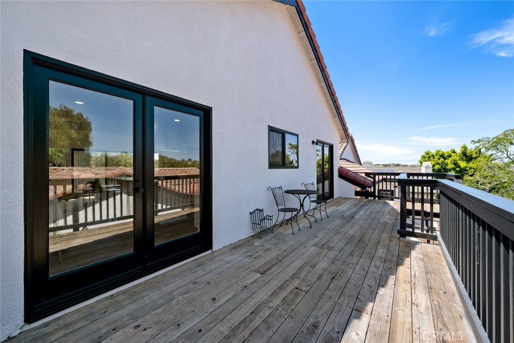 1027 Acorn Drive