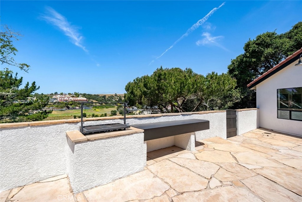 1027 Acorn Drive