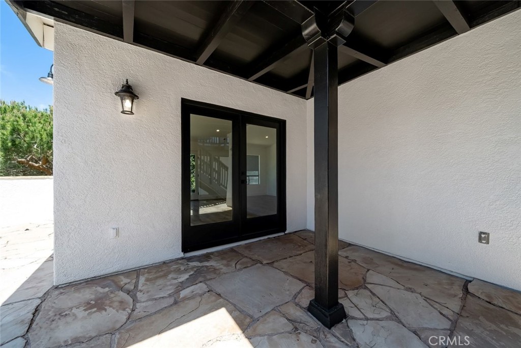 1027 Acorn Drive
