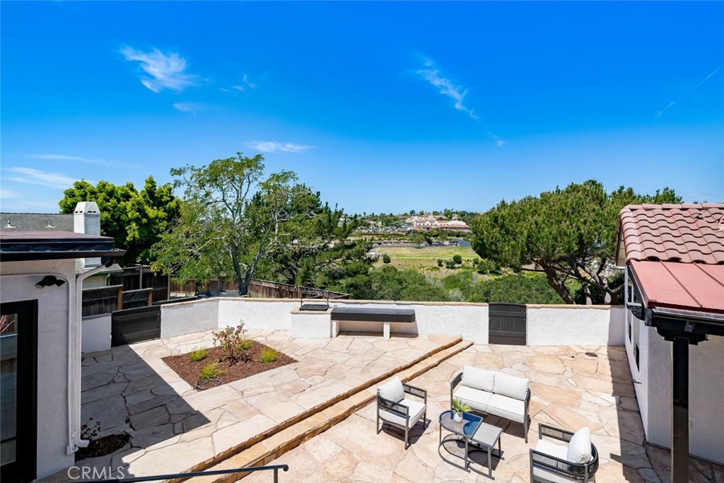 1027 Acorn Drive