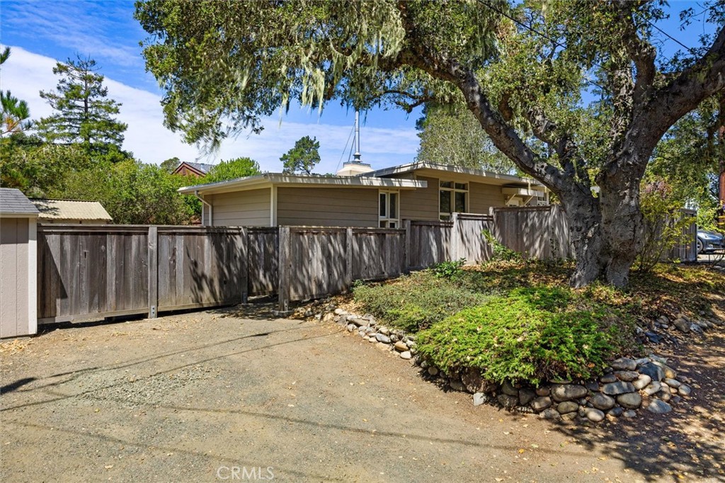 1501 Emerson Road