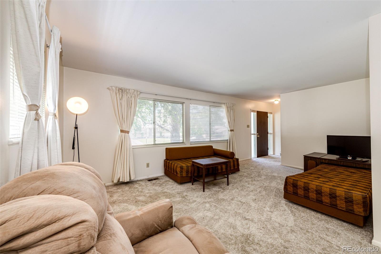 17105 E Bethany Circle