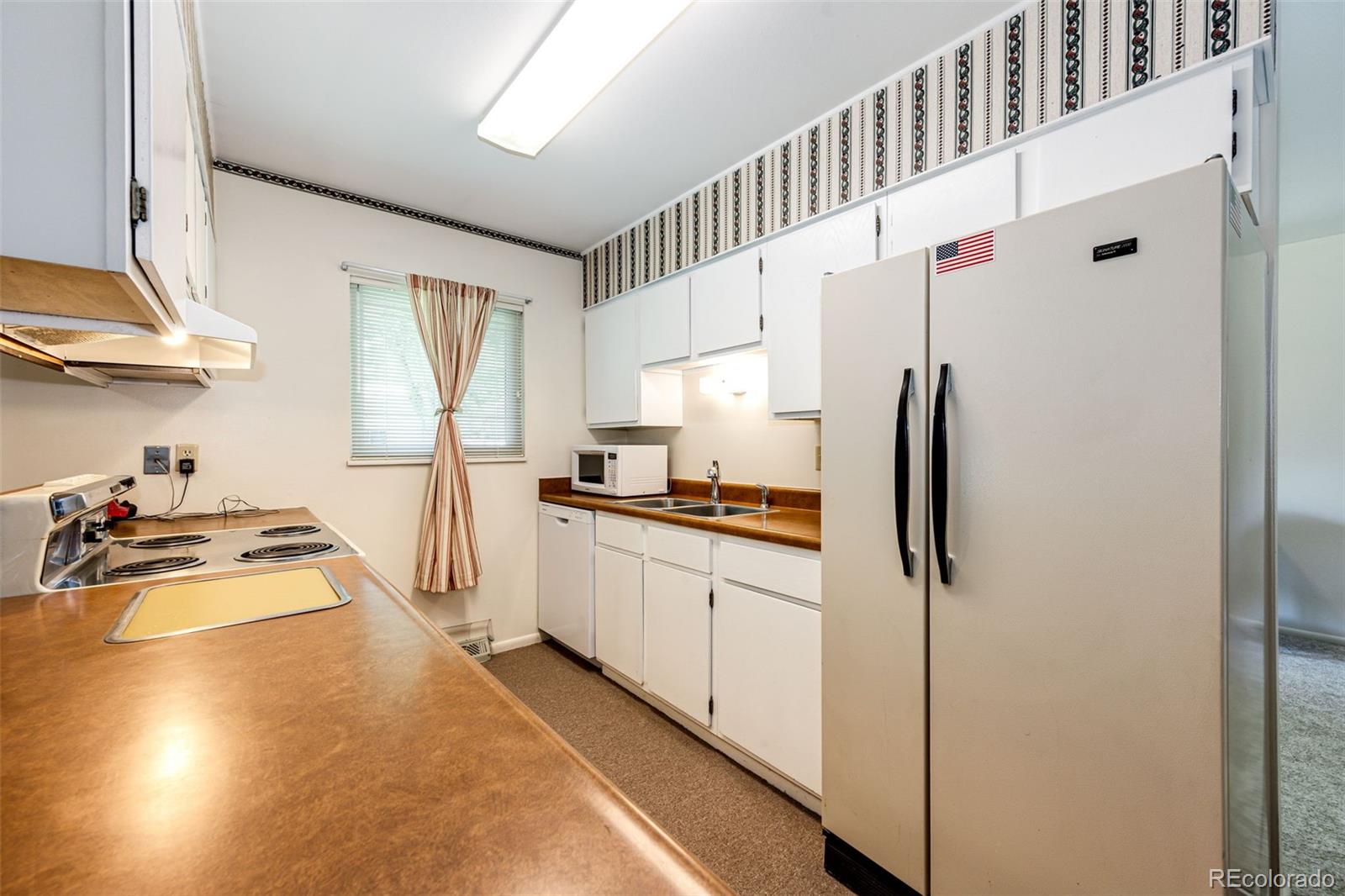 17105 E Bethany Circle