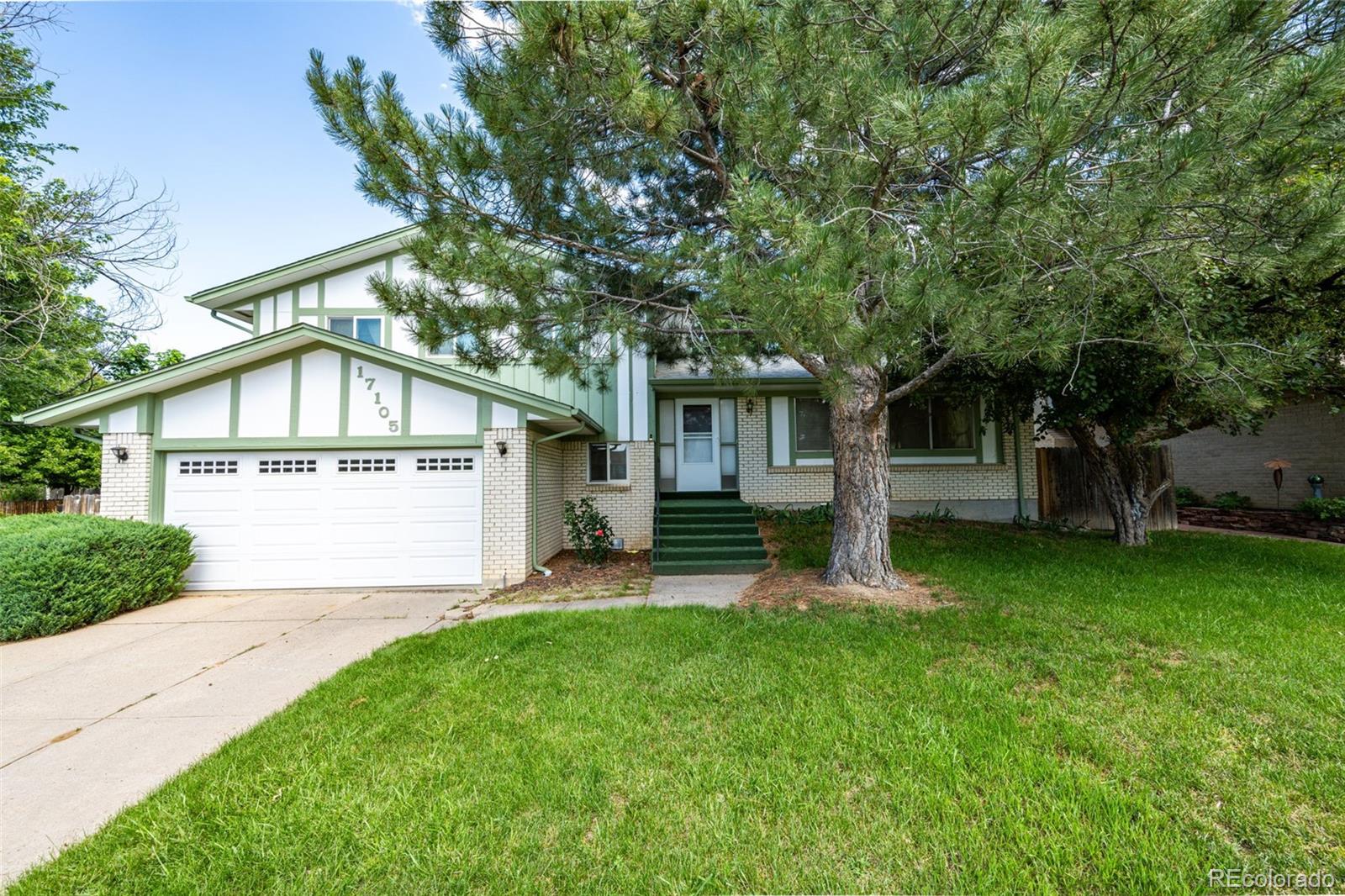 17105 E Bethany Circle