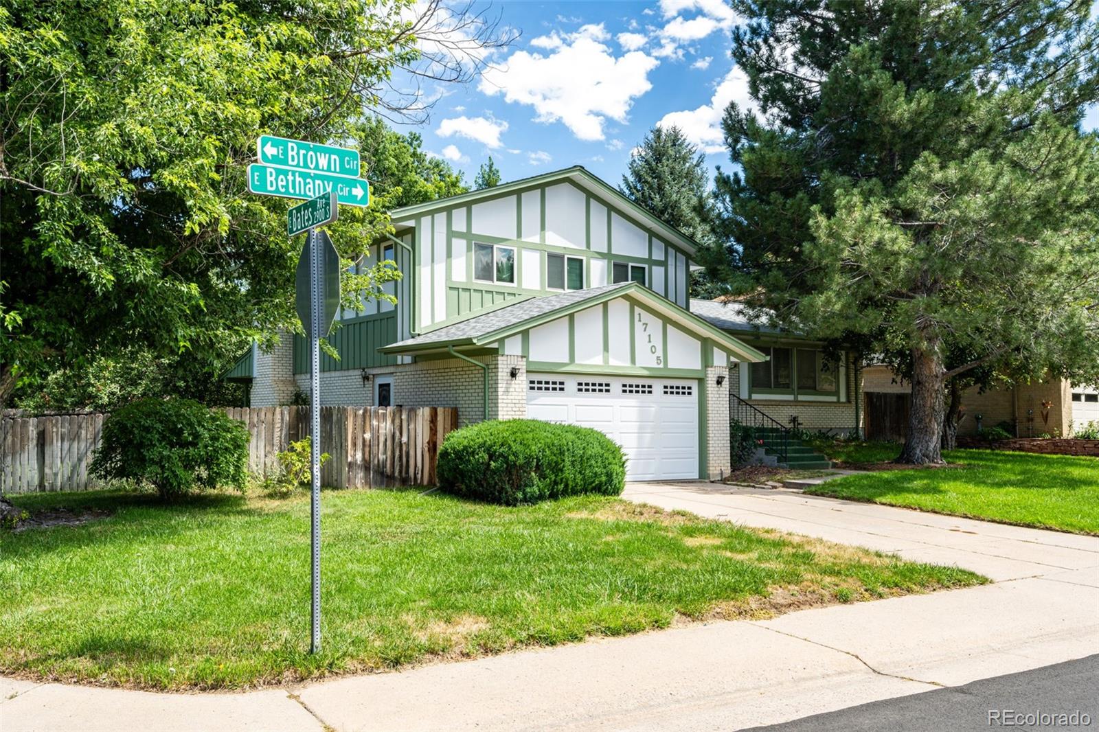 17105 E Bethany Circle