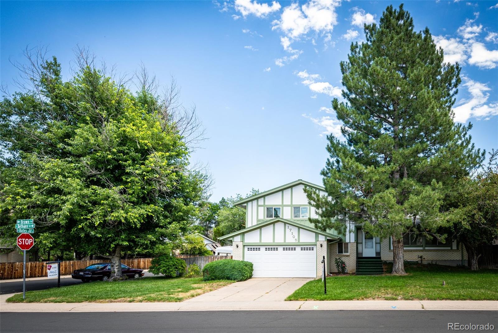 17105 E Bethany Circle