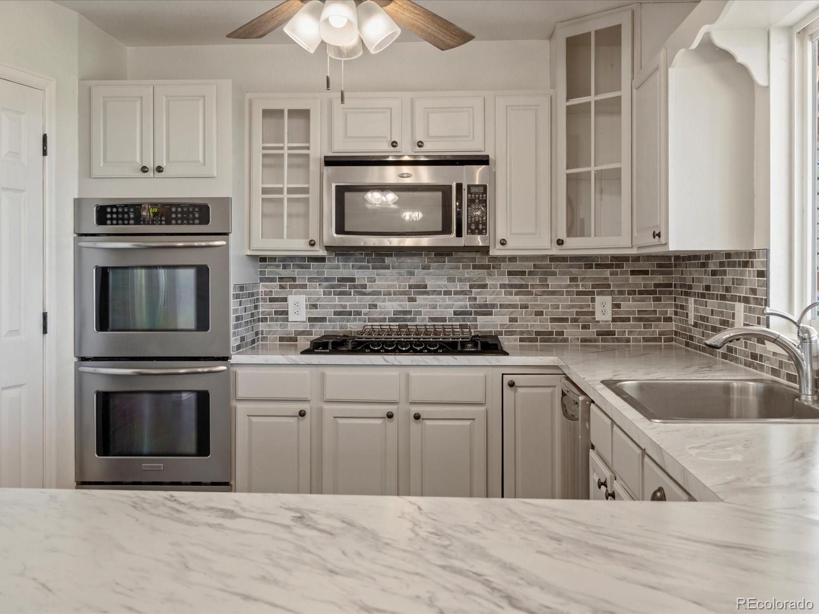 7729 Beverly Boulevard