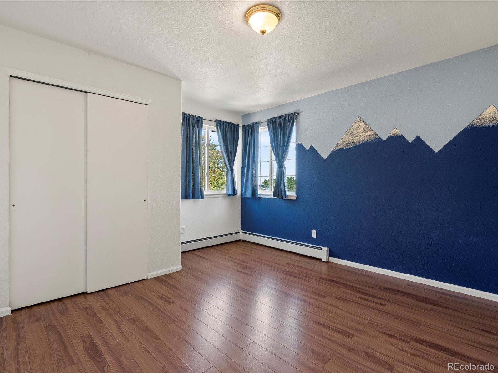 7729 Beverly Boulevard