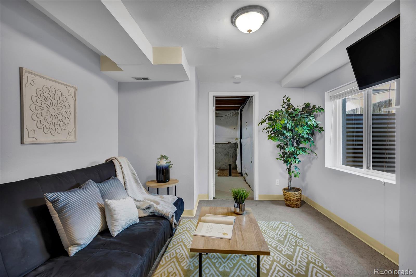 12127 Hudson Court