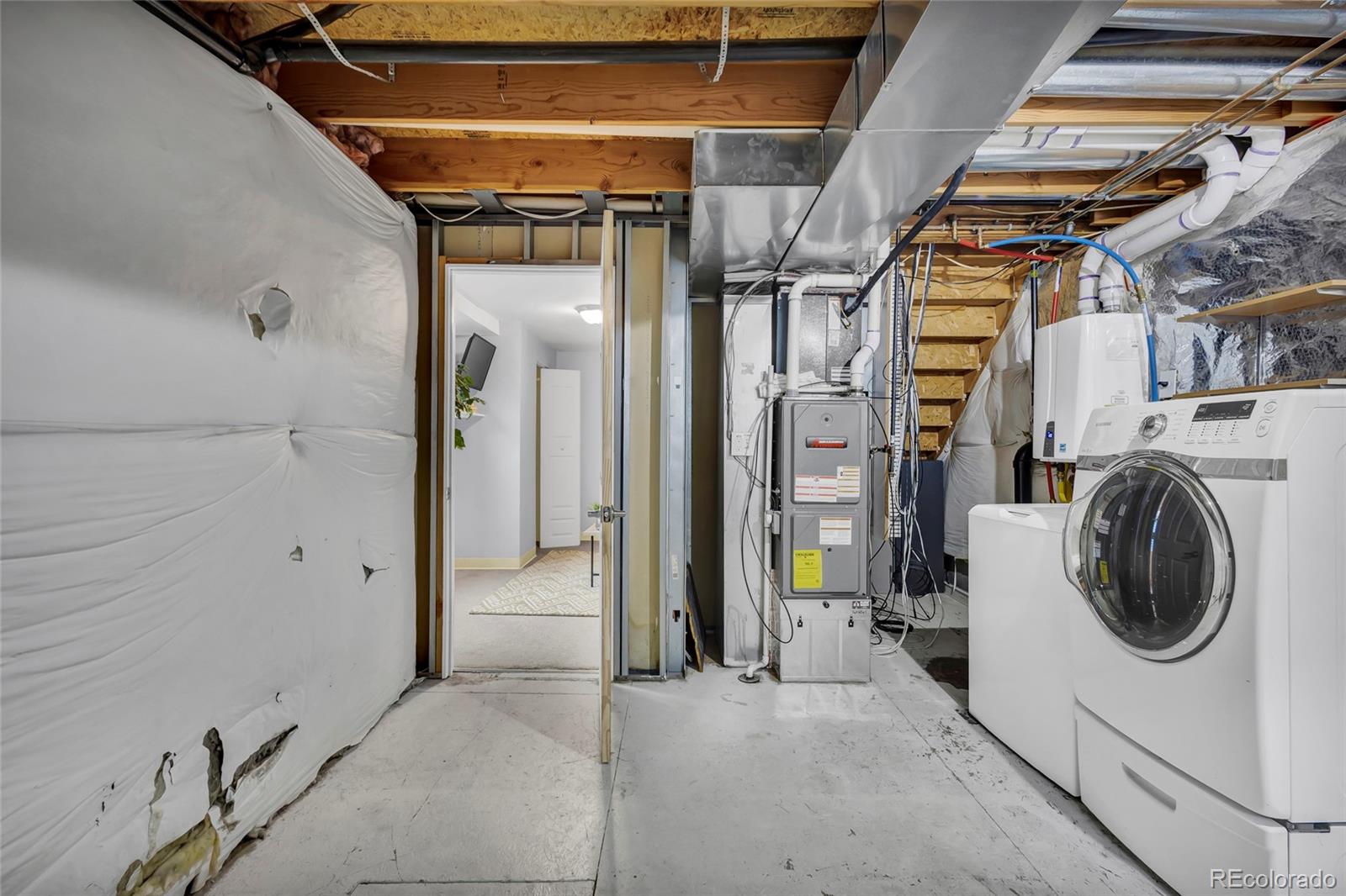 12127 Hudson Court