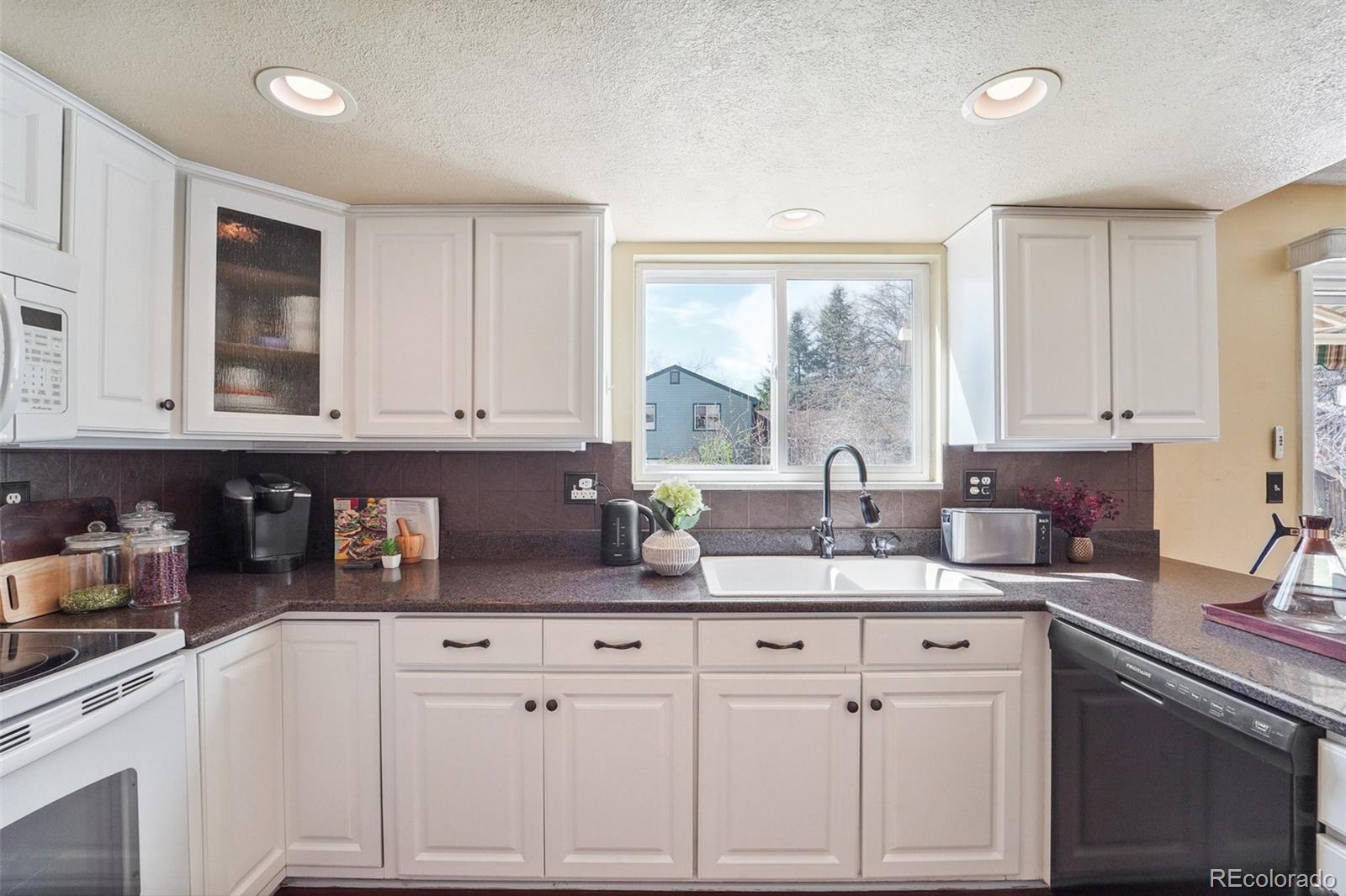 14702 E Evans Avenue