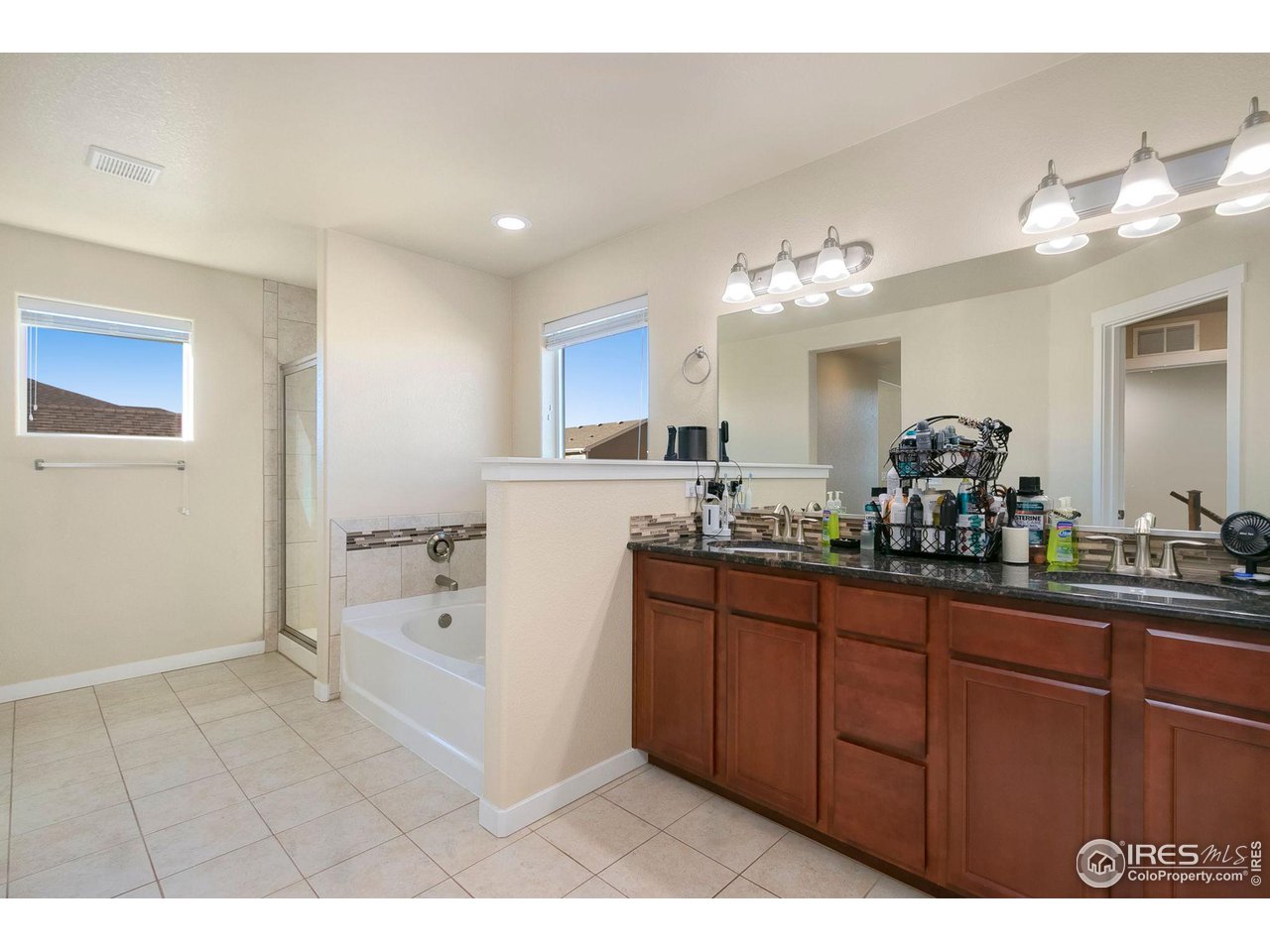 3089 Nebula Ct