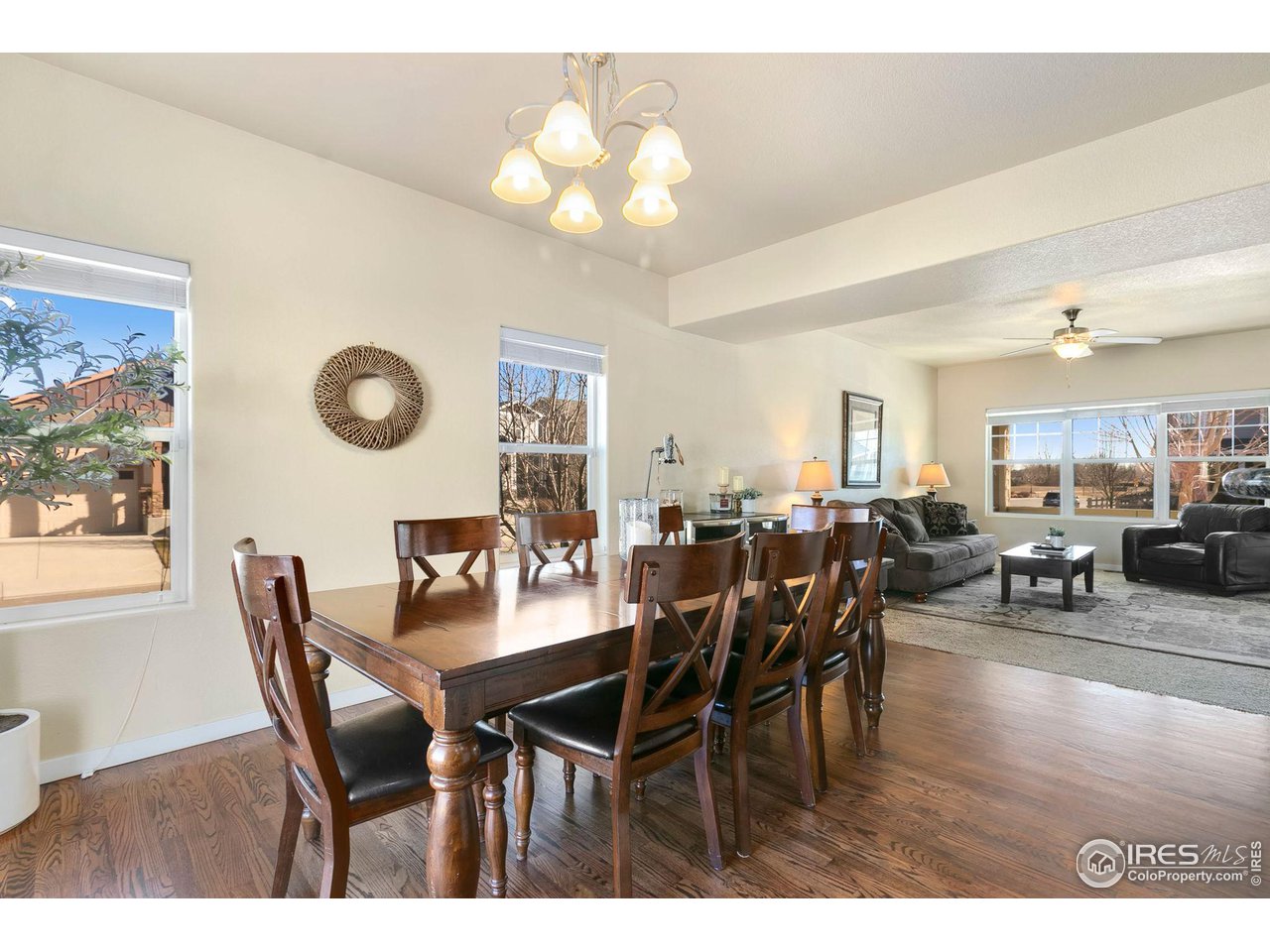 3089 Nebula Ct