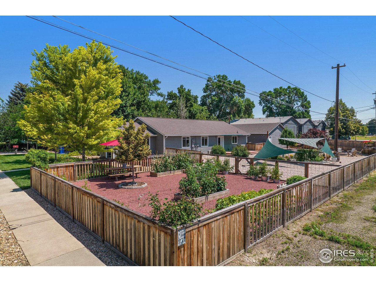 730 N Grant Ave