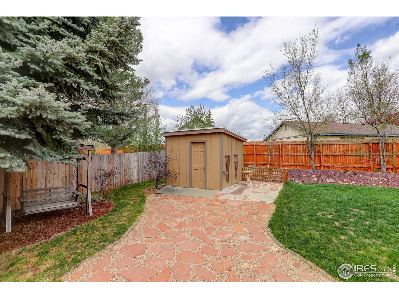 2605 Courtney Dr