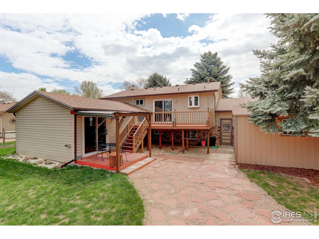 2605 Courtney Dr