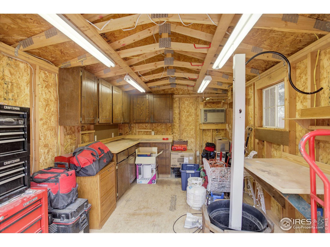 2605 Courtney Dr