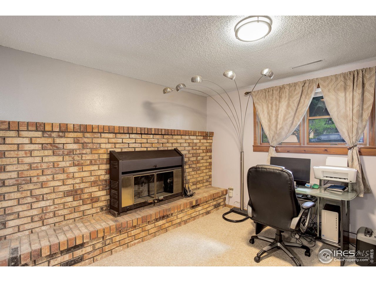 2605 Courtney Dr