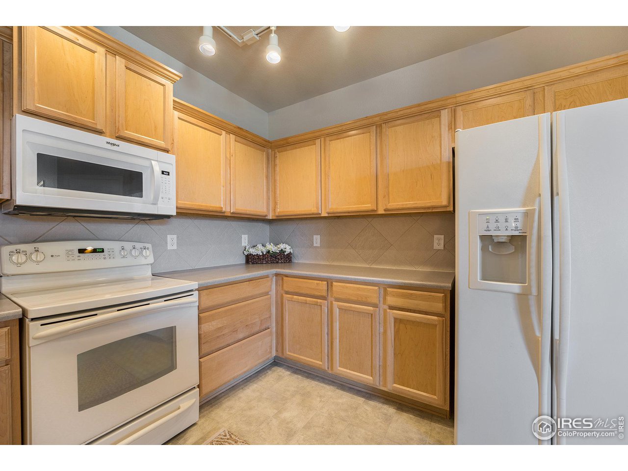 5551 29th St 3613