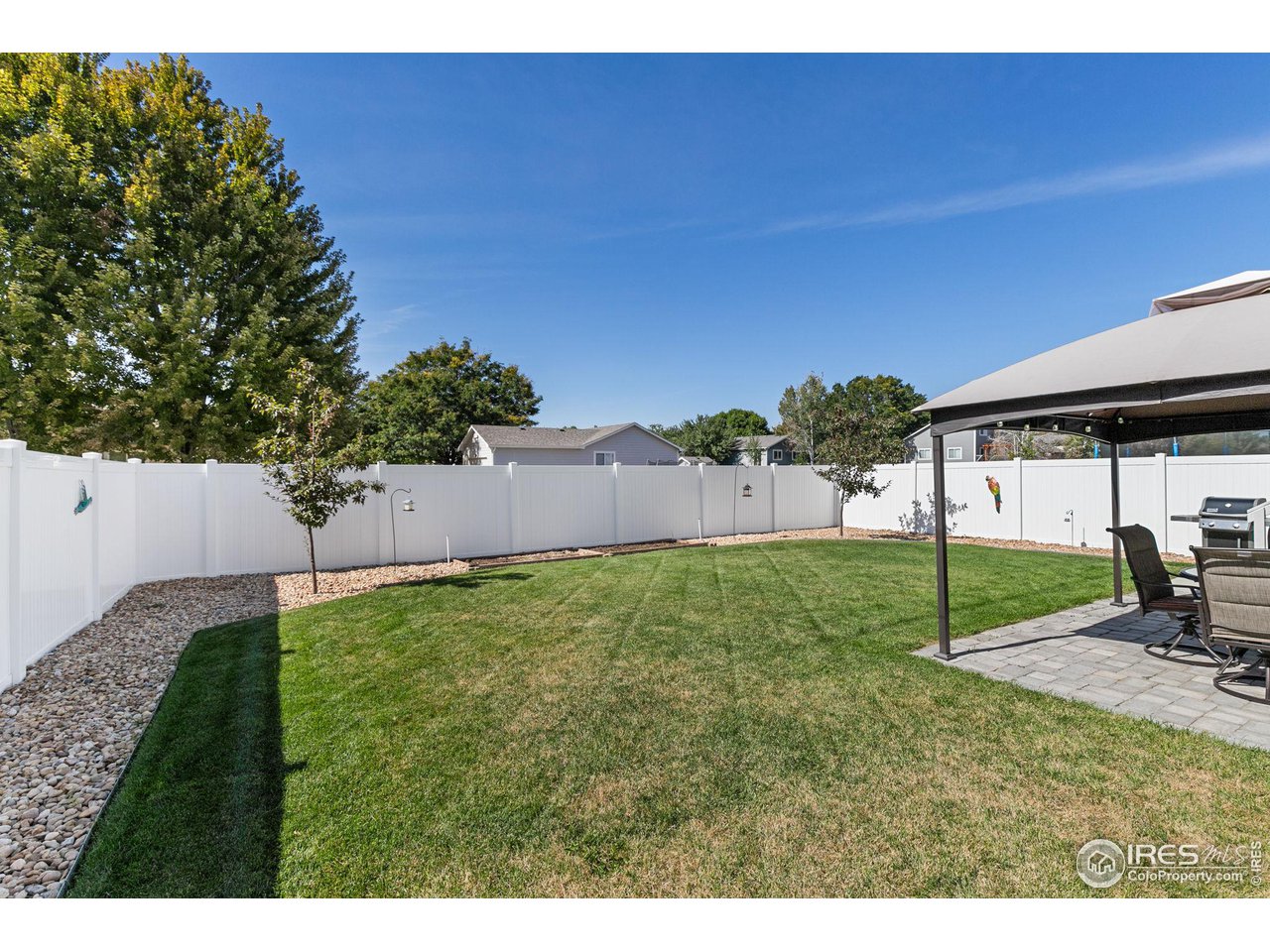 425 Lapis Pl