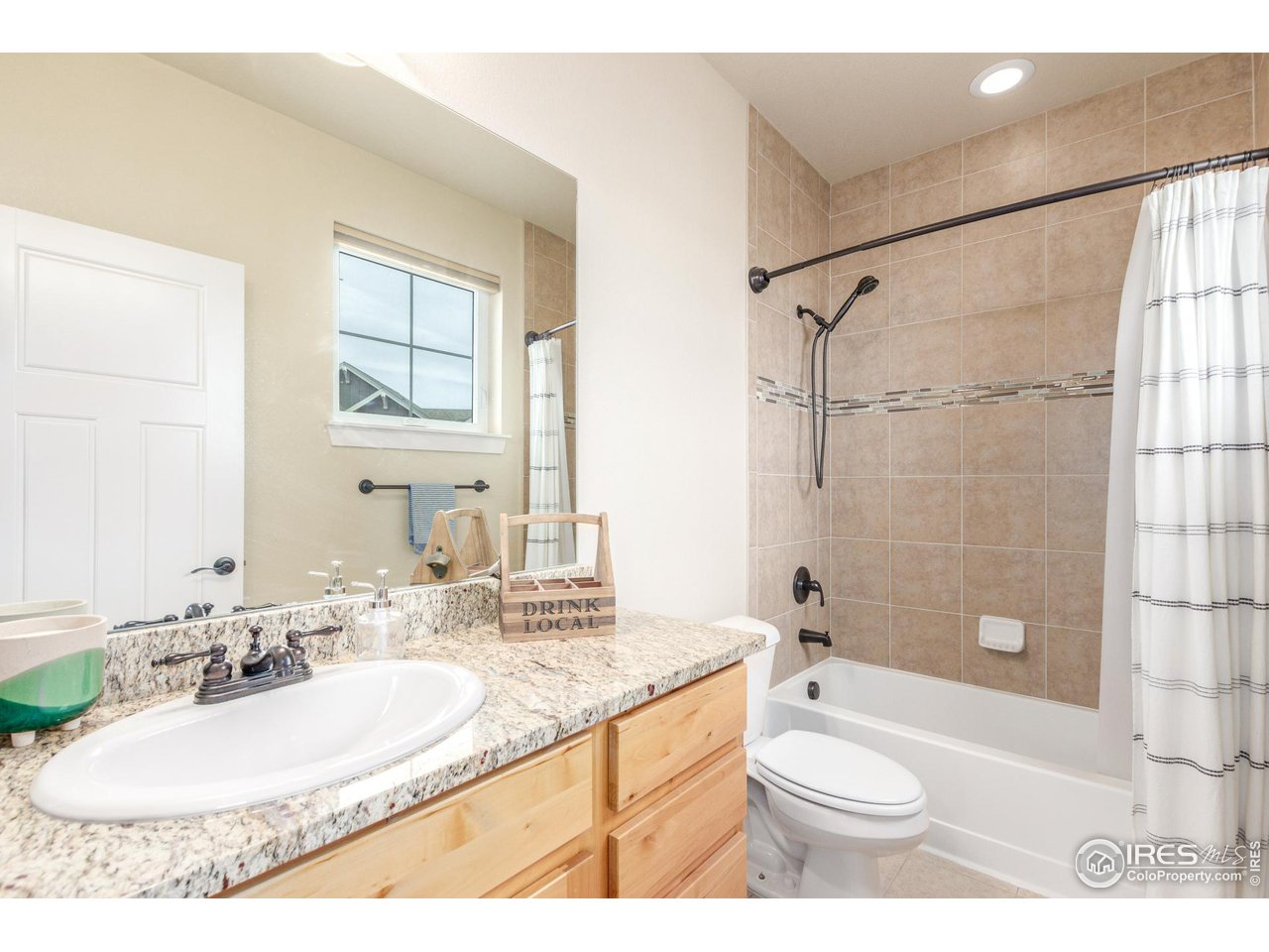 2243 Trestle Rd