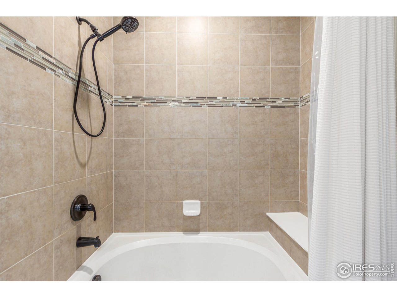 2243 Trestle Rd