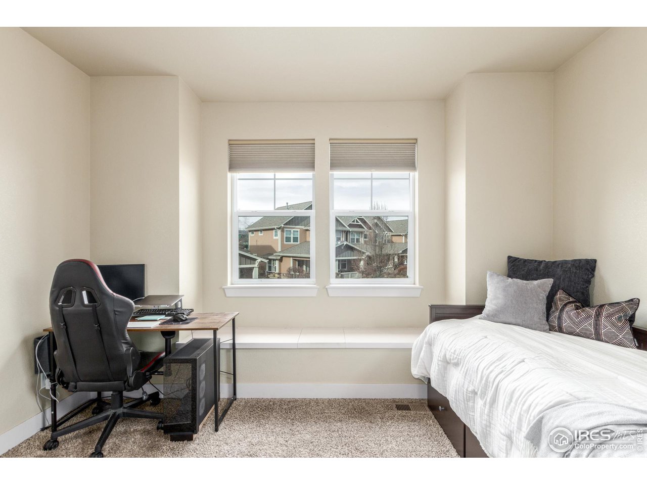 2243 Trestle Rd