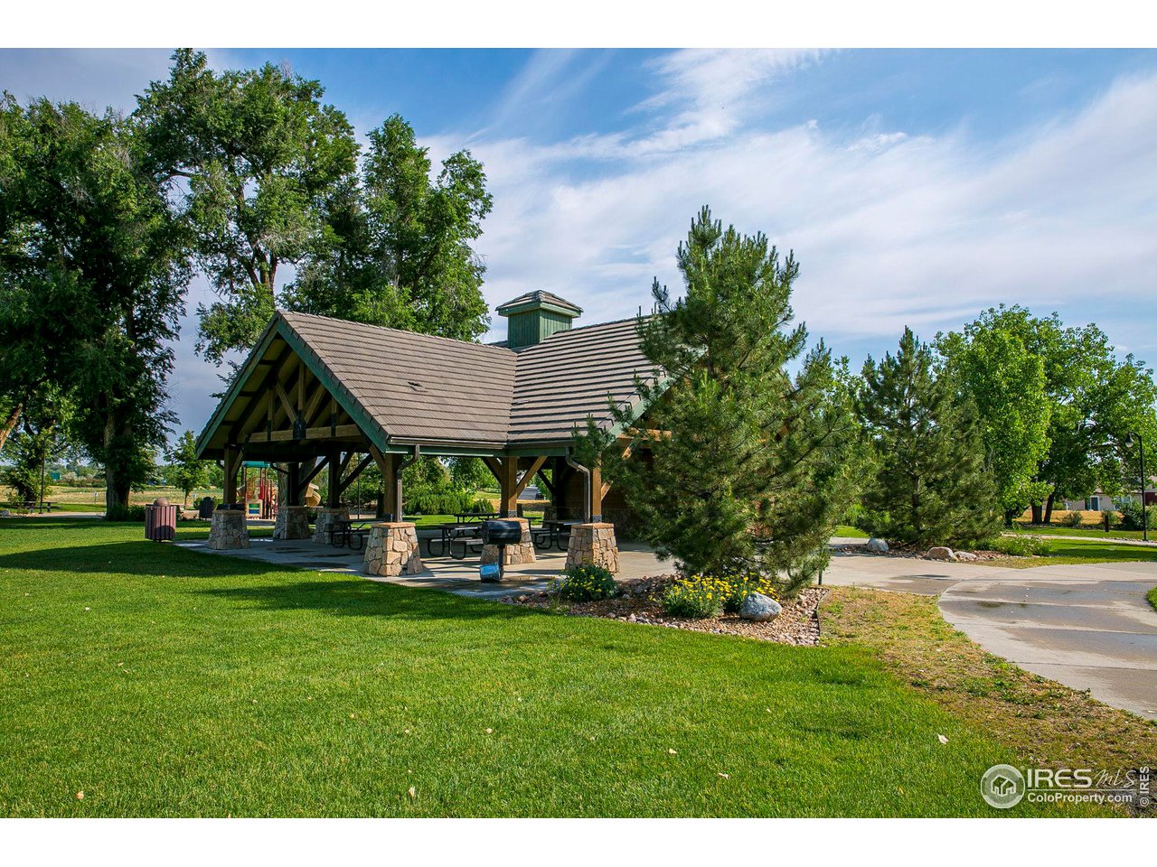 3669 Pinonwood Ct