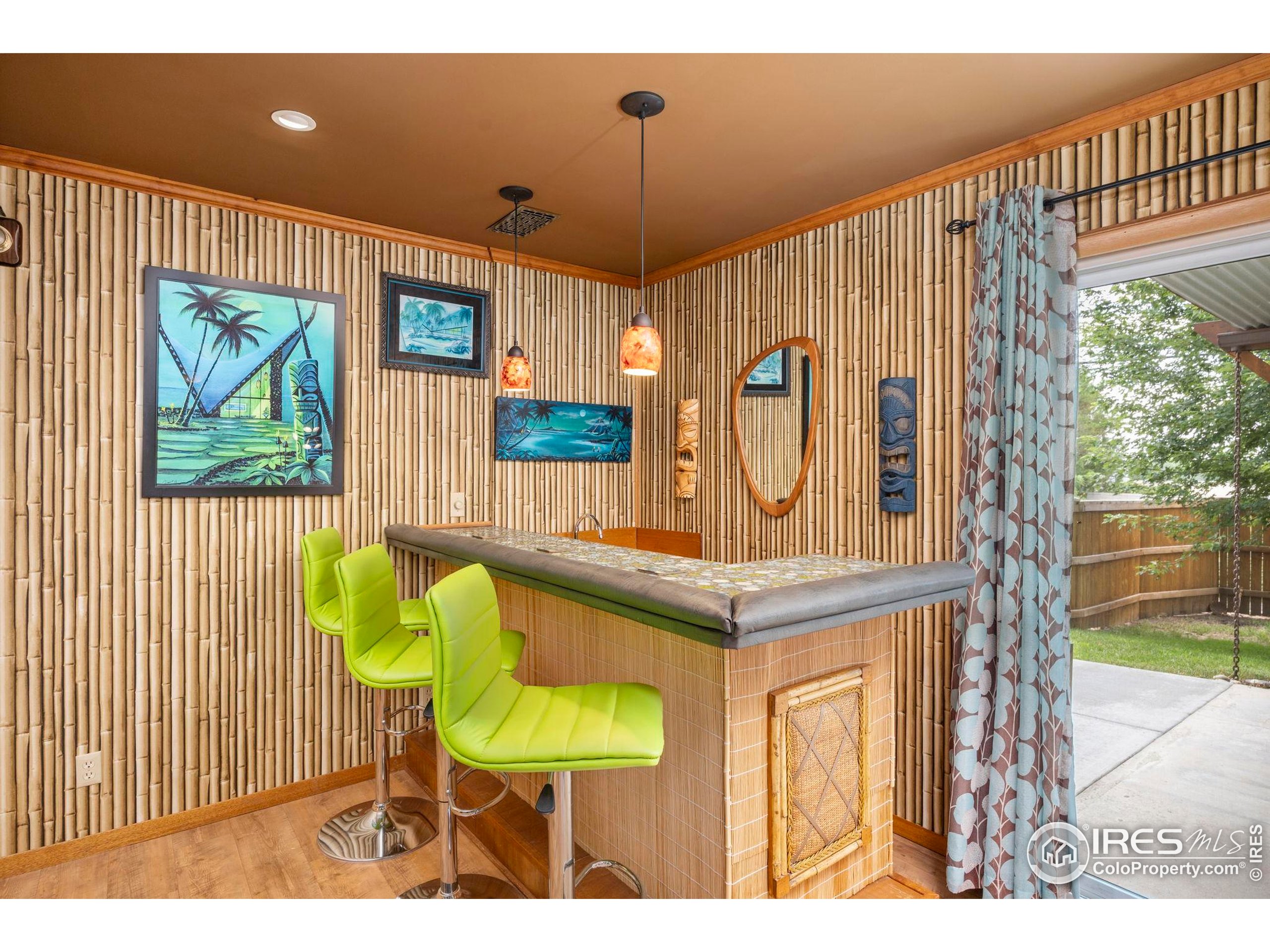 1131 W Broadmoor Dr