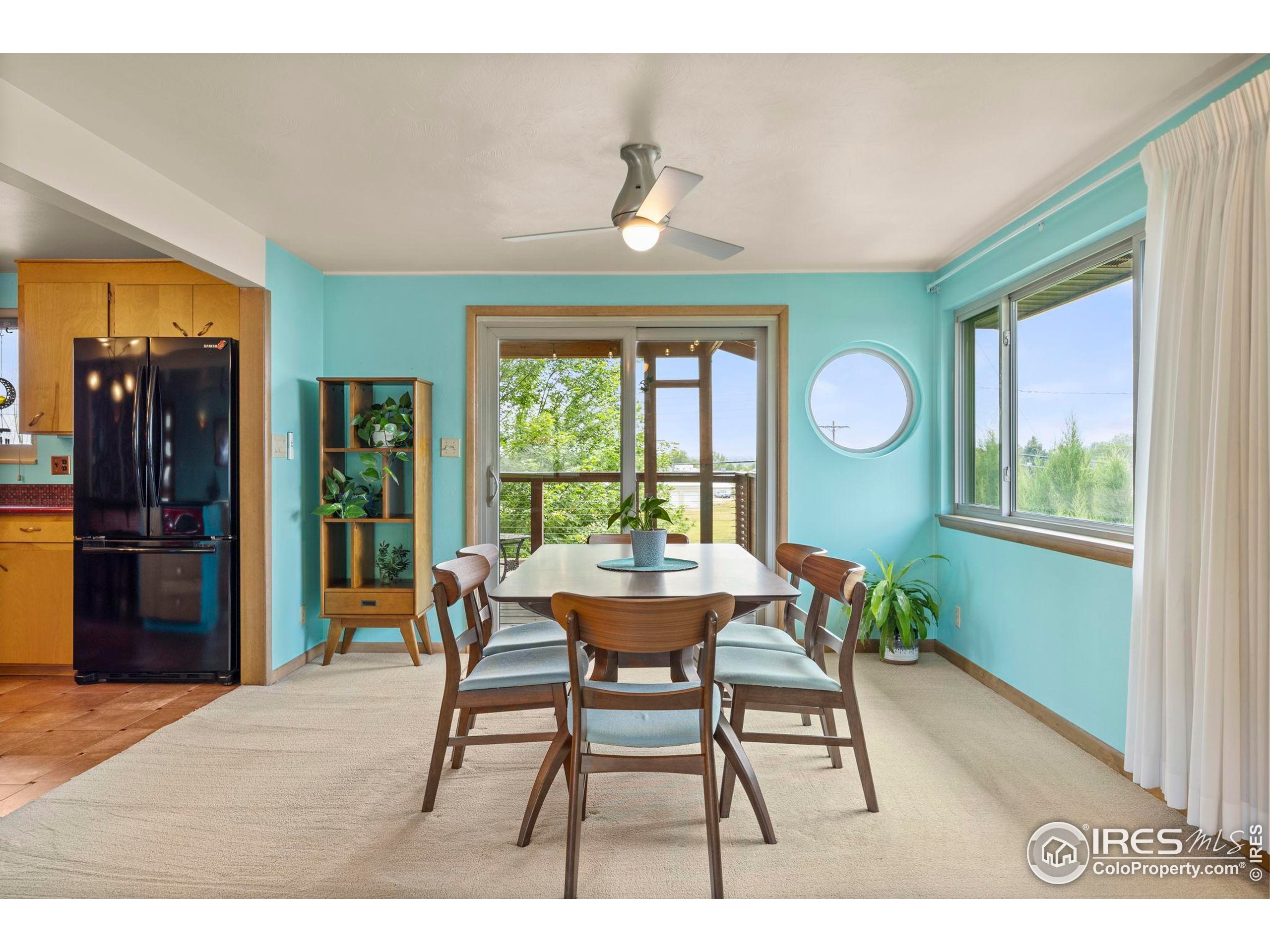1131 W Broadmoor Dr