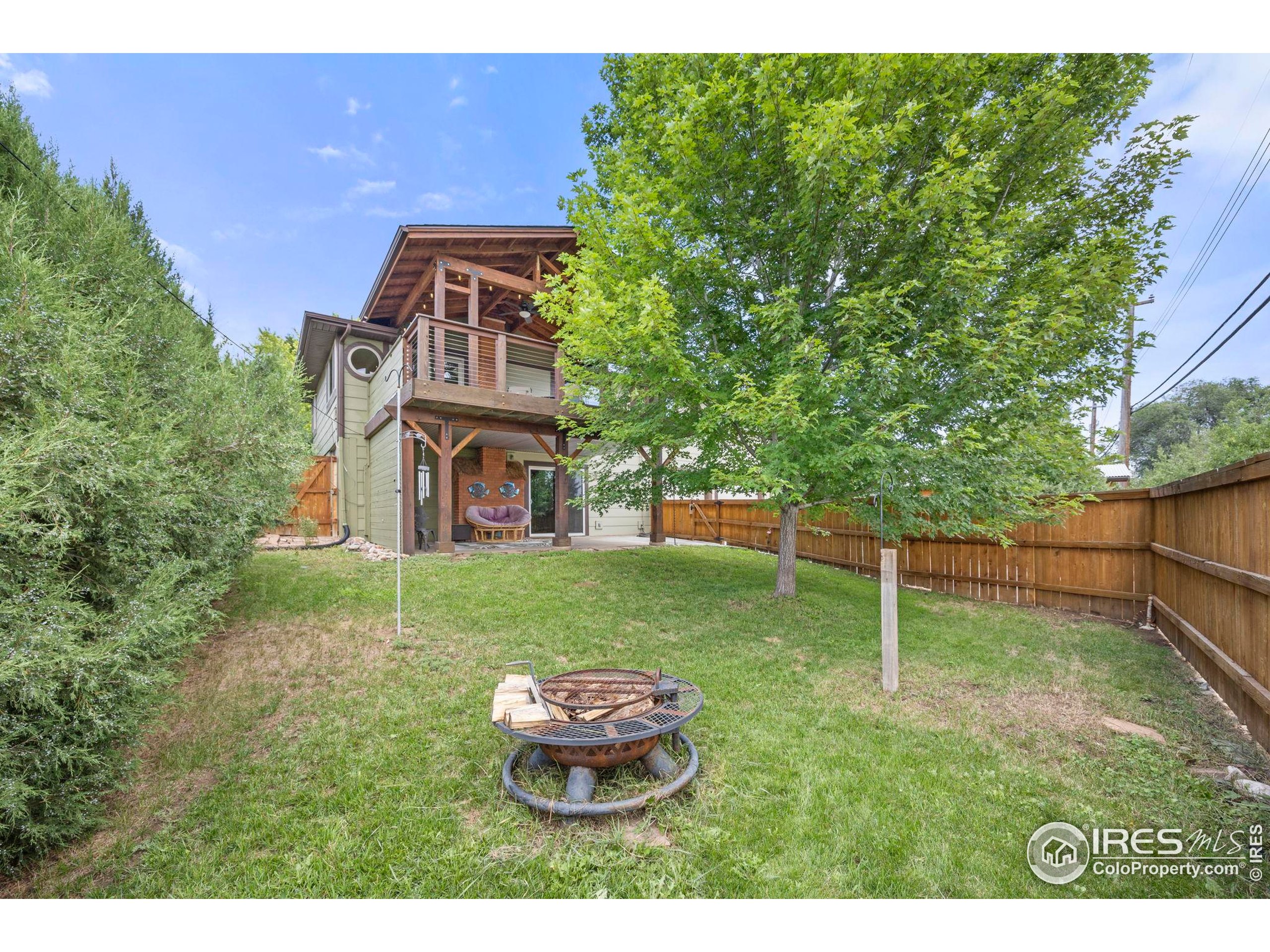 1131 W Broadmoor Dr