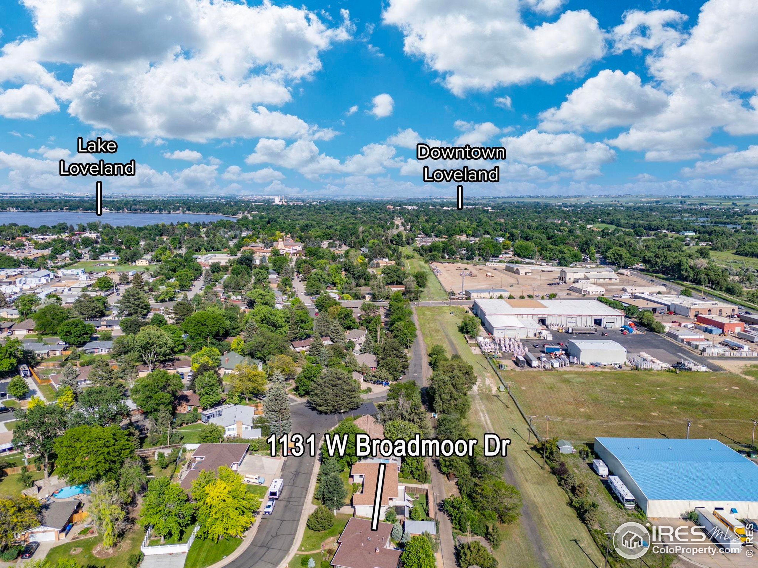 1131 W Broadmoor Dr