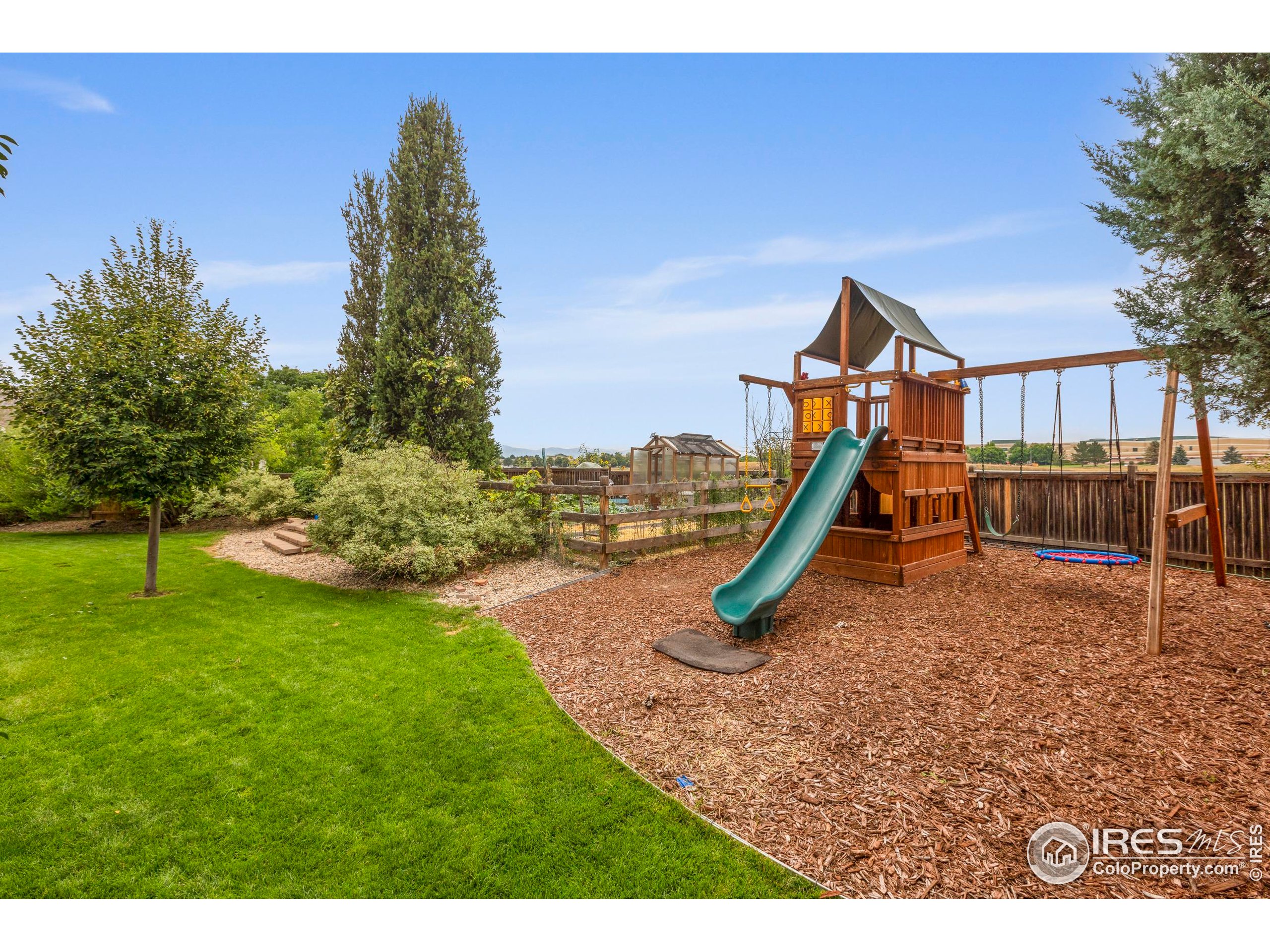 4907 Smallwood Ct